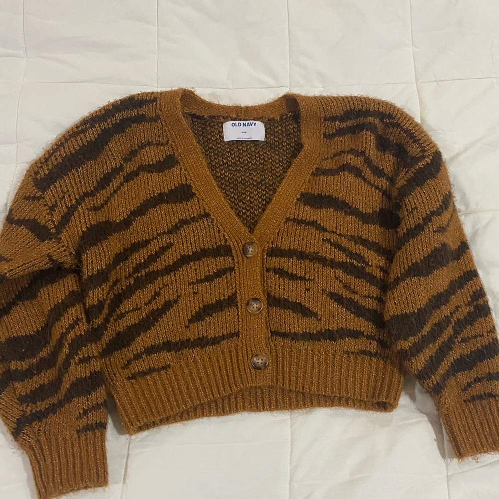 Tiger striped cropped girl’s sweater